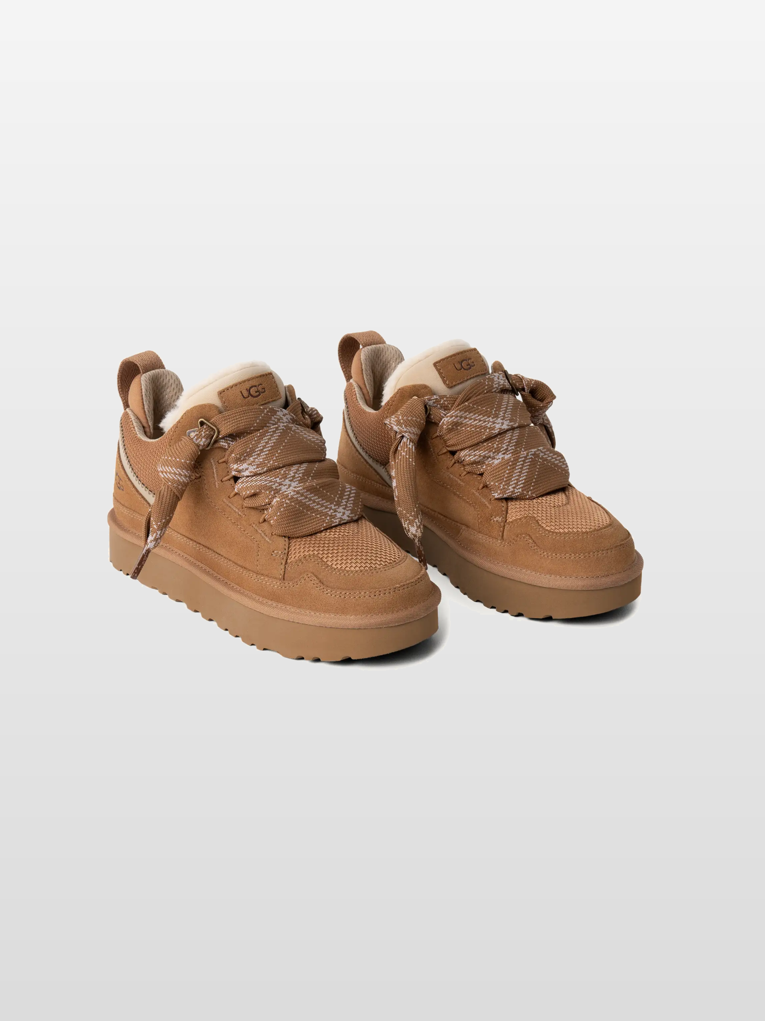 UGG Lowmel Chestnut