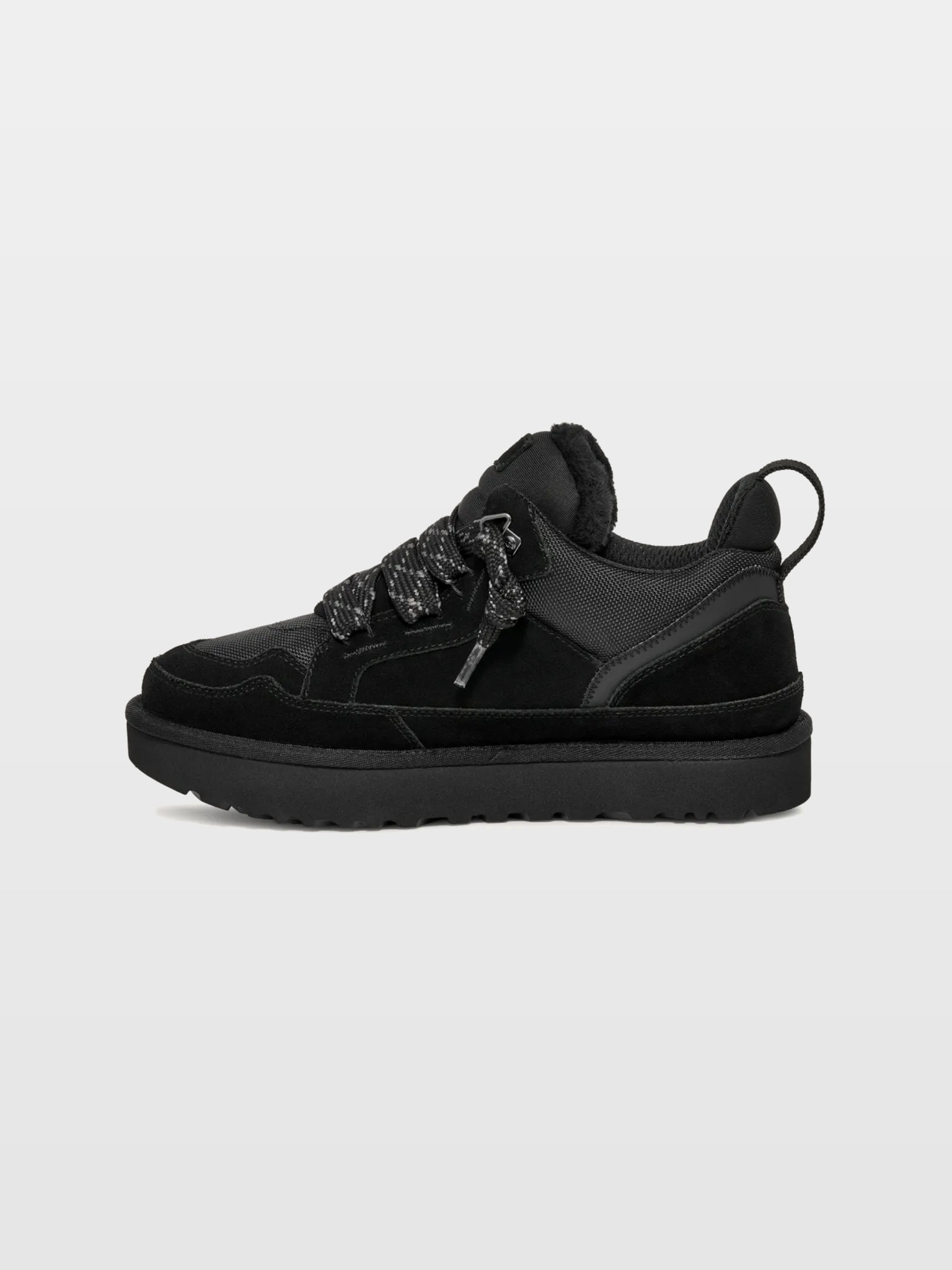 UGG Lowmel Black